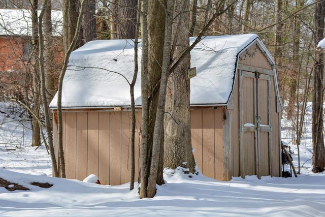 857 Maryjo Drive, East Bay Twp, MI 49686