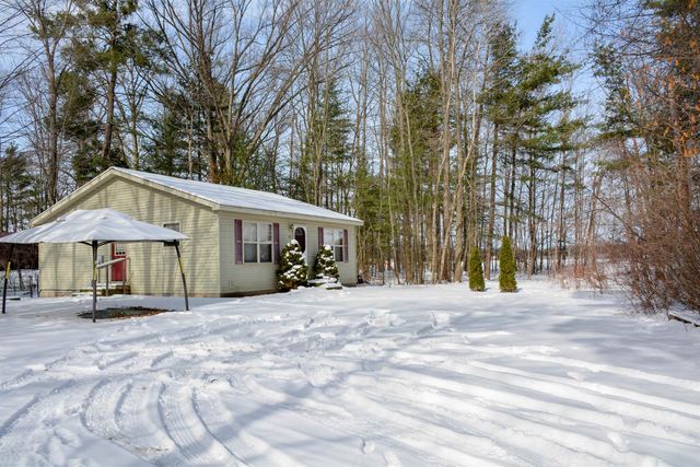 857 Maryjo Drive, East Bay Twp, MI 49686