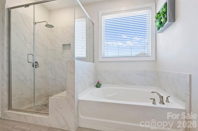 294 S San Agustin Drive, Mooresville, NC 28117