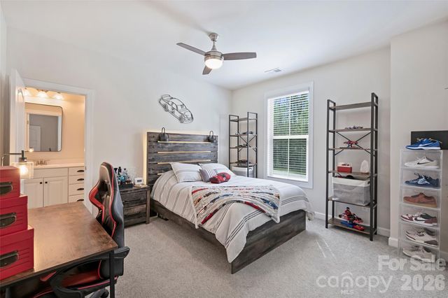 294 S San Agustin Drive, Mooresville, NC 28117