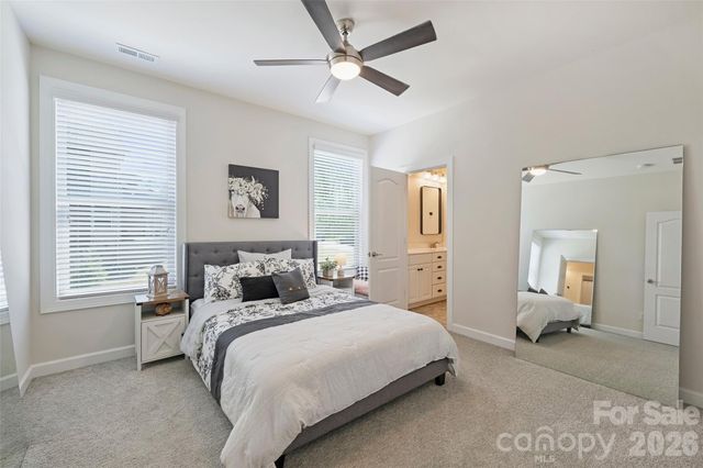 294 S San Agustin Drive, Mooresville, NC 28117