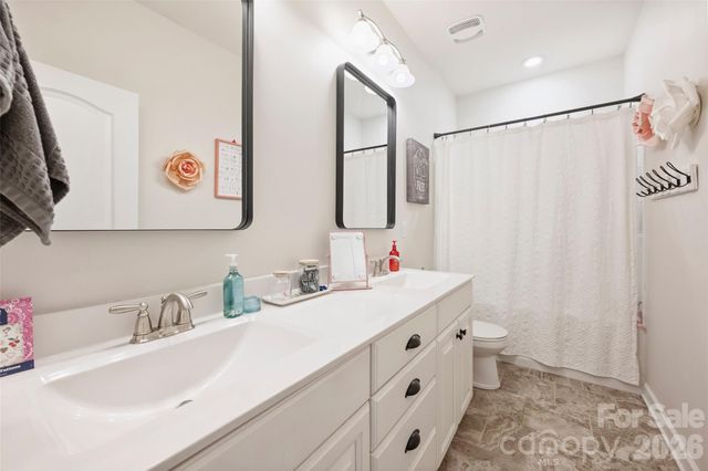 294 S San Agustin Drive, Mooresville, NC 28117