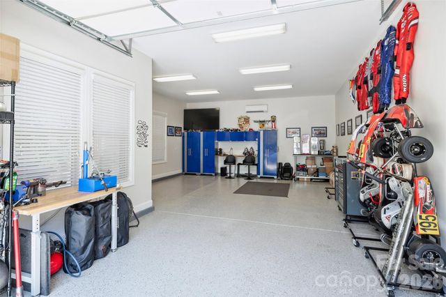 294 S San Agustin Drive, Mooresville, NC 28117