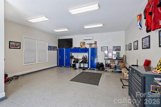 294 S San Agustin Drive, Mooresville, NC 28117