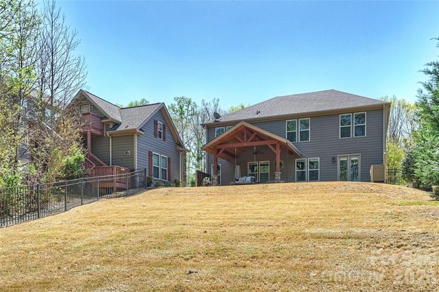 294 S San Agustin Drive, Mooresville, NC 28117