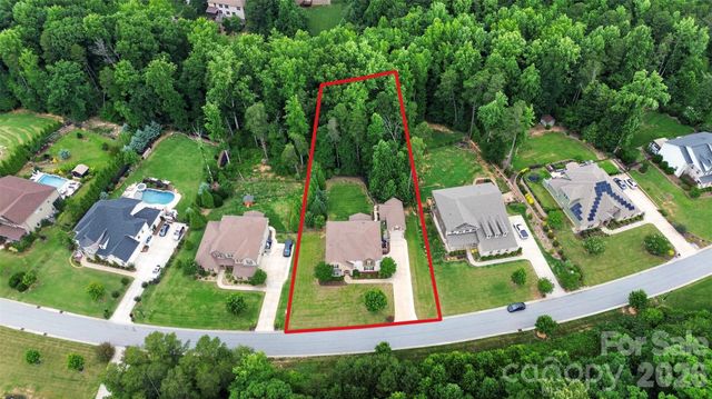 294 S San Agustin Drive, Mooresville, NC 28117