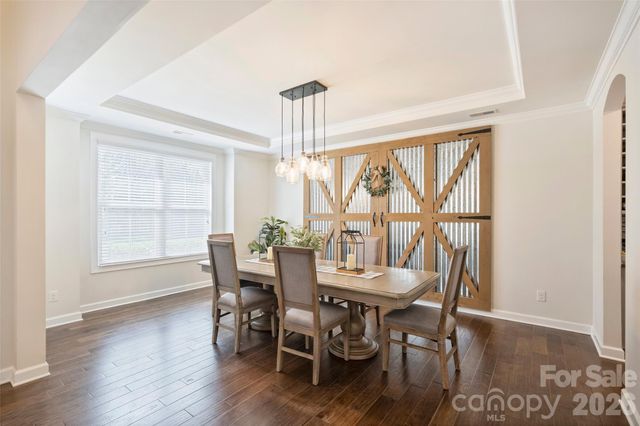 294 S San Agustin Drive, Mooresville, NC 28117