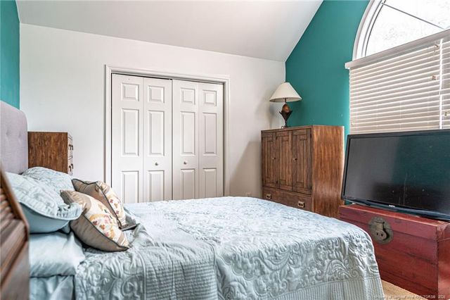 135 Forest Glen Road, Southern Pines, NC 28387