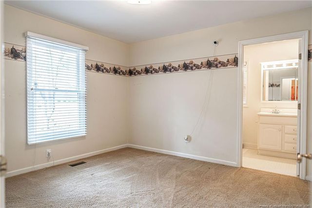 135 Forest Glen Road, Southern Pines, NC 28387