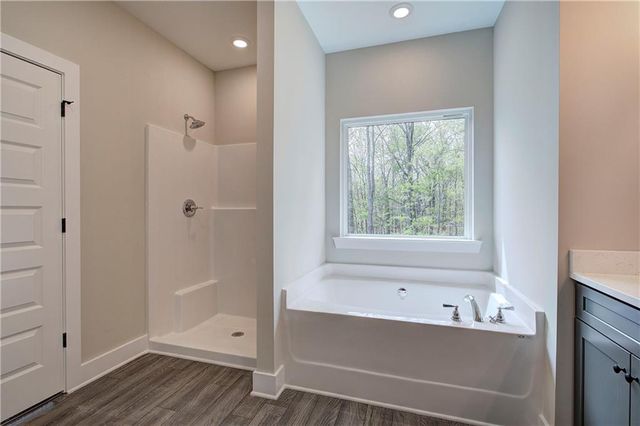 260 Summit Height Drive, Cartersville, GA 30121