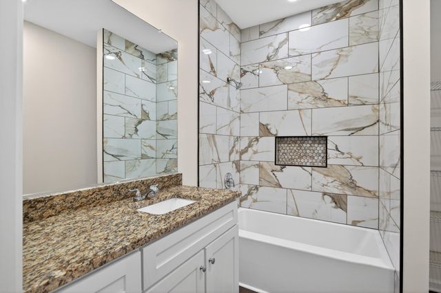 2114 James Bell Drive, North Charleston, SC 29406