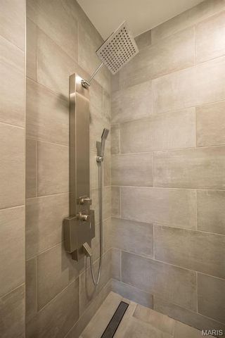 4424 Laclede Avenue, St Louis, MO 63108