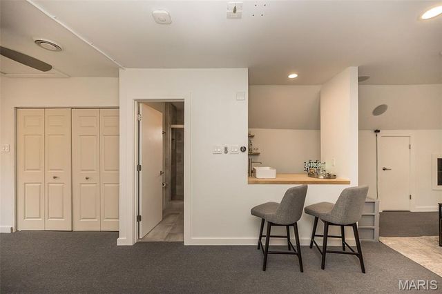 4424 Laclede Avenue, St Louis, MO 63108