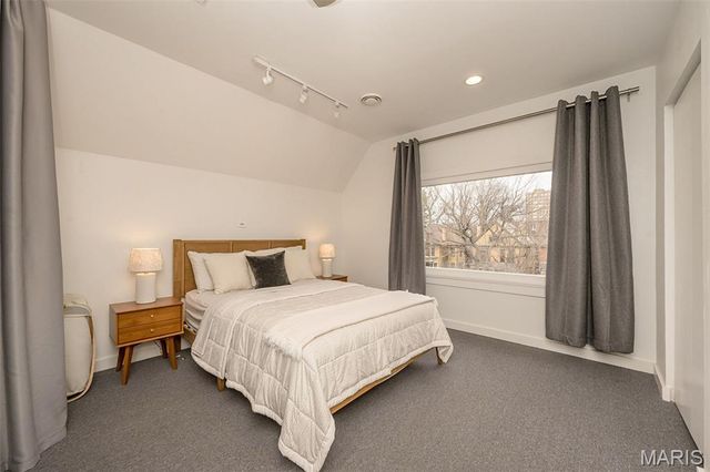 4424 Laclede Avenue, St Louis, MO 63108