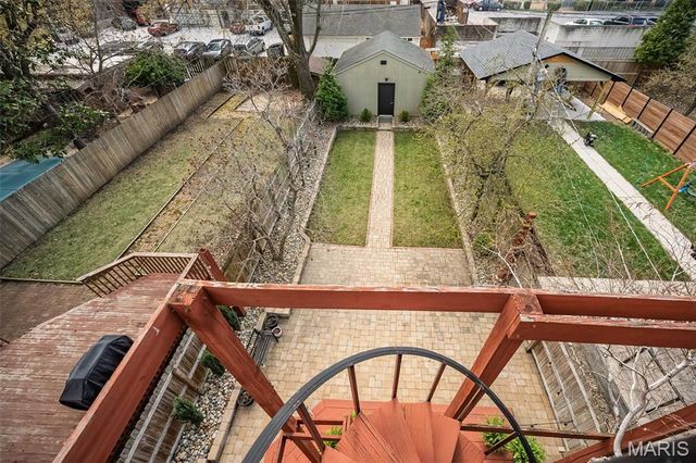 4424 Laclede Avenue, St Louis, MO 63108