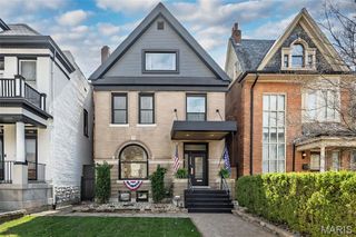 4424 Laclede Avenue, St Louis, MO 63108