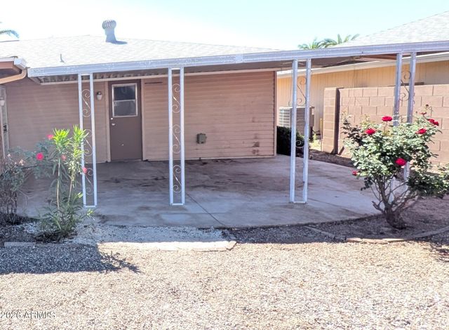 9614 W PINERIDGE Drive, Sun City, AZ 85351