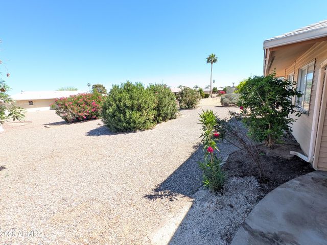 9614 W PINERIDGE Drive, Sun City, AZ 85351