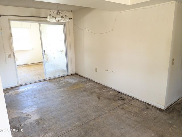 9614 W PINERIDGE Drive, Sun City, AZ 85351