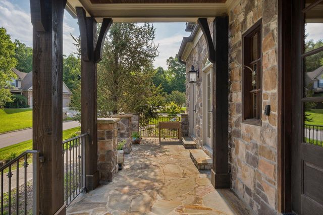 2488 Bugle Call Way, Signal Mountain, TN 37377