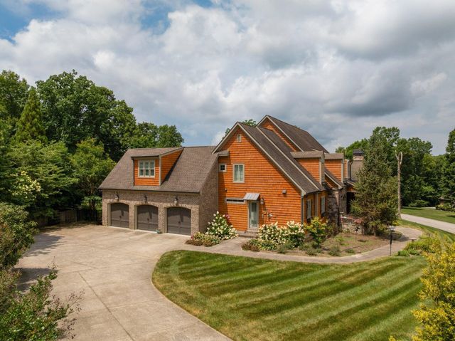 2488 Bugle Call Way, Signal Mountain, TN 37377