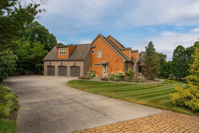 2488 Bugle Call Way, Signal Mountain, TN 37377