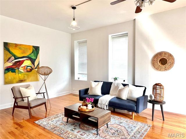 2241 Shenandoah Avenue, St Louis, MO 63104