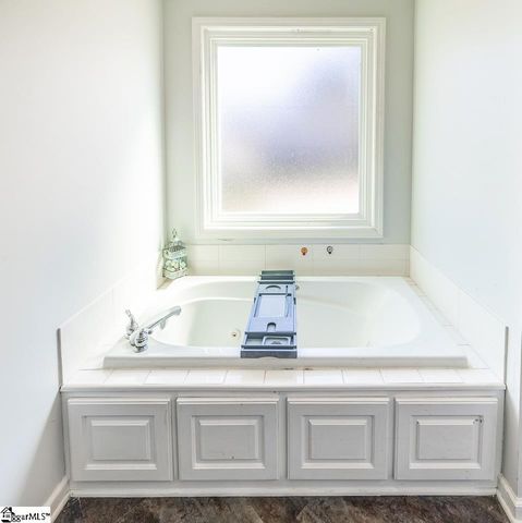 103 Lyndhurst Drive, Anderson, SC 29621