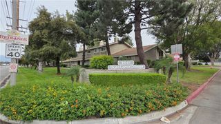 2061 W Redlands, Redlands, CA 92373