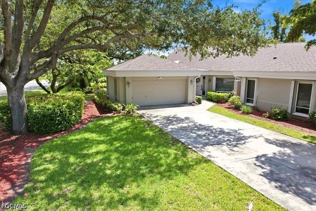 21681 Sungate CT, Estero, FL 33928