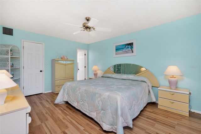 207 RUBENS DRIVE G, Nokomis, FL 34275