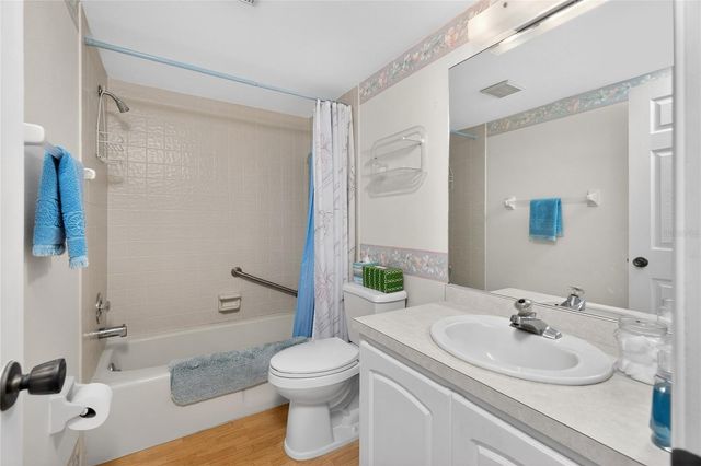 207 RUBENS DRIVE G, Nokomis, FL 34275