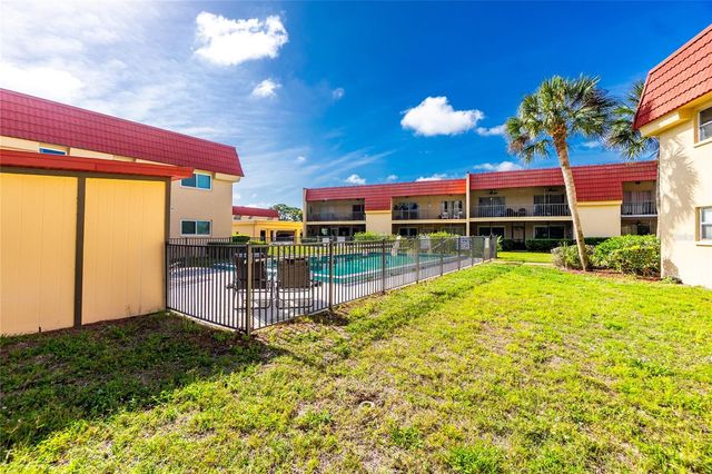207 RUBENS DRIVE G, Nokomis, FL 34275