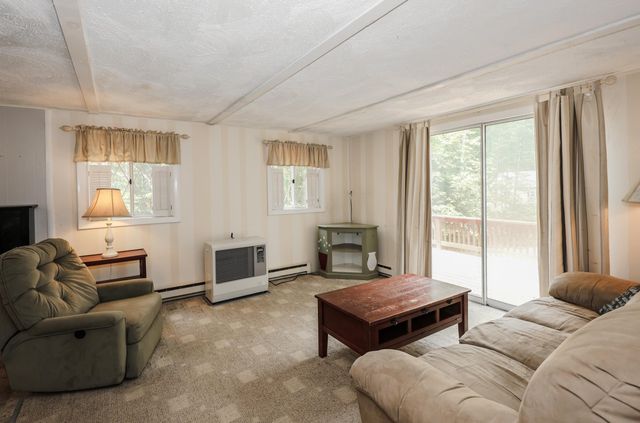 24 Shangri La Drive, Moultonborough, NH 03254