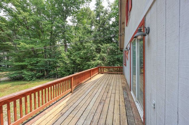 24 Shangri La Drive, Moultonborough, NH 03254