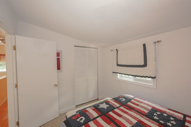 24 Shangri La Drive, Moultonborough, NH 03254