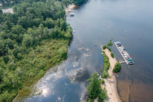 24 Shangri La Drive, Moultonborough, NH 03254