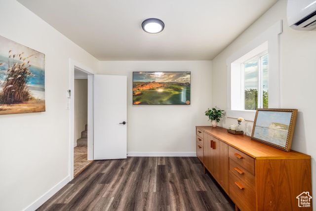 361 S 300 W, Hurricane, UT 84737