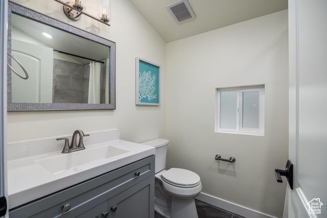 361 S 300 W, Hurricane, UT 84737