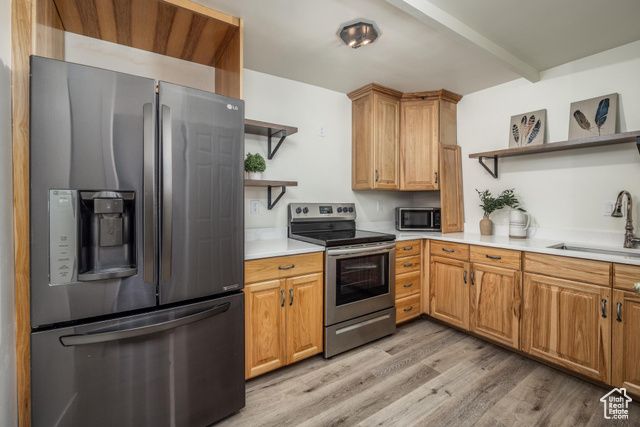 361 S 300 W, Hurricane, UT 84737