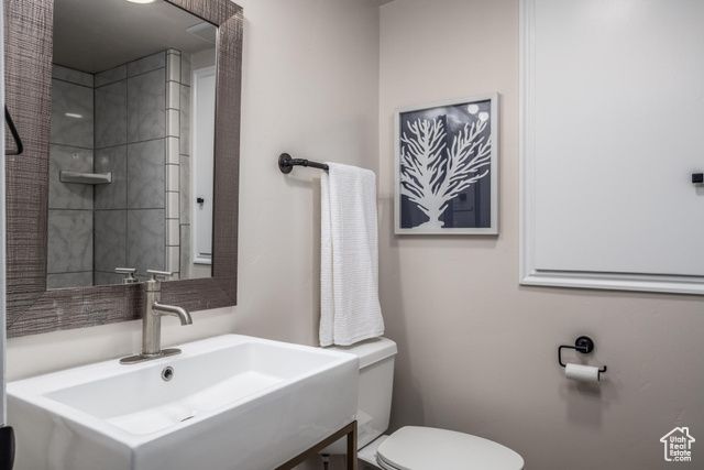 361 S 300 W, Hurricane, UT 84737