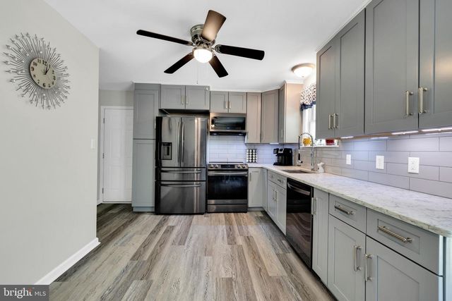 97 BERTOLET MILL RD, Oley, PA 19547