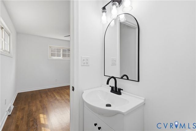 5413 Limestone Dr, Richmond, VA 23224
