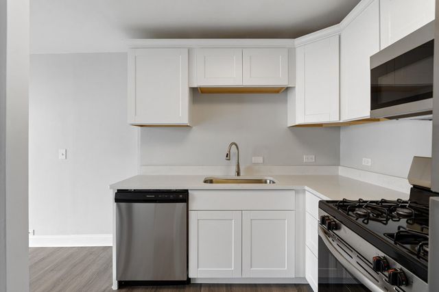 2901 S Michigan Avenue 903, Chicago, IL 60616