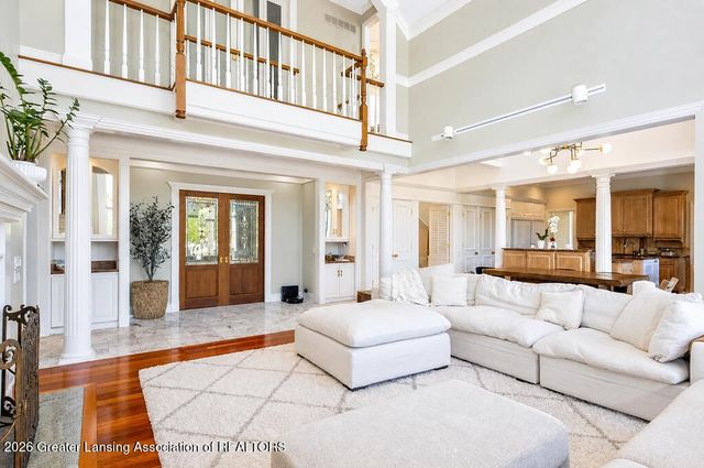 6401 Pine Hollow Drive, East Lansing, MI 48823