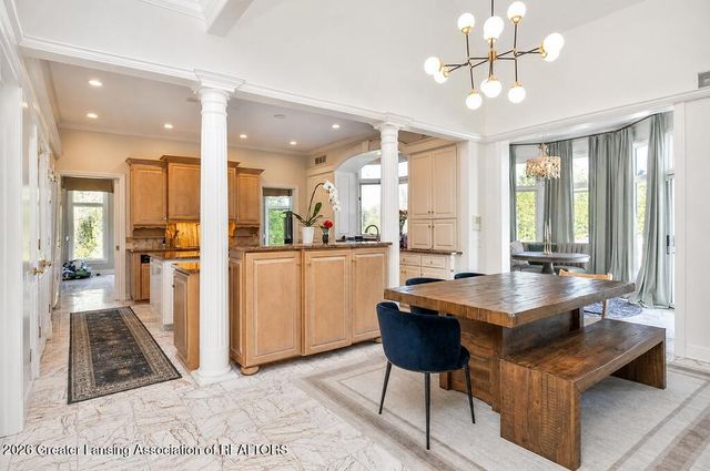 6401 Pine Hollow Drive, East Lansing, MI 48823
