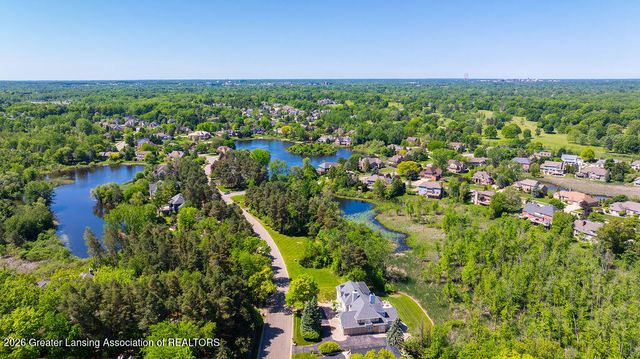 6401 Pine Hollow Drive, East Lansing, MI 48823