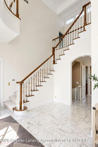 6401 Pine Hollow Drive, East Lansing, MI 48823