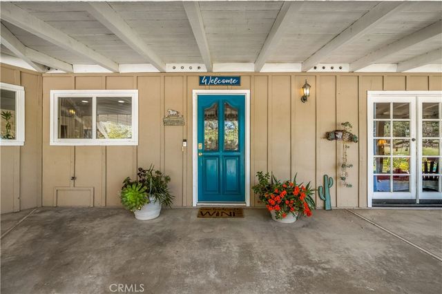 39980 Via Fernando, Temecula, CA 92592