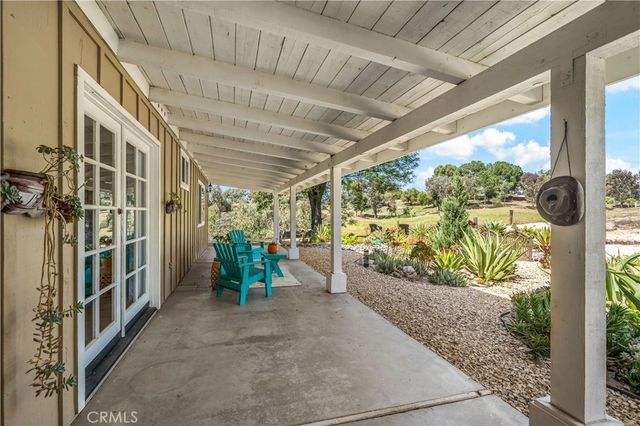 39980 Via Fernando, Temecula, CA 92592